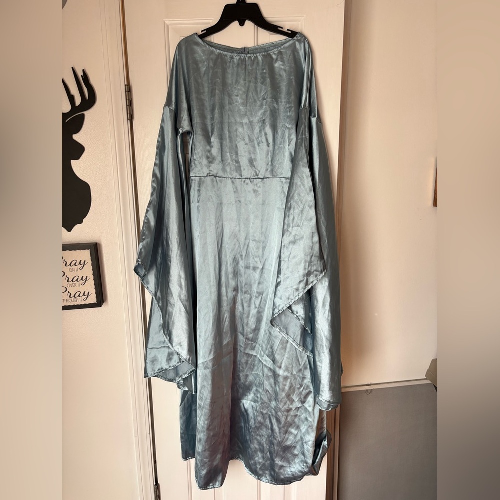 Elegant Blue Satin dress